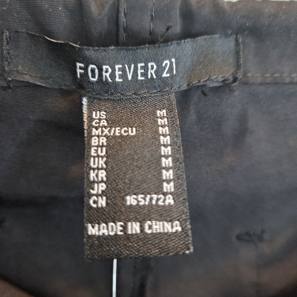 Forever 21 Black Jogger Pants Drawstring Cropped Medium New With Tags - Picture 3 of 15